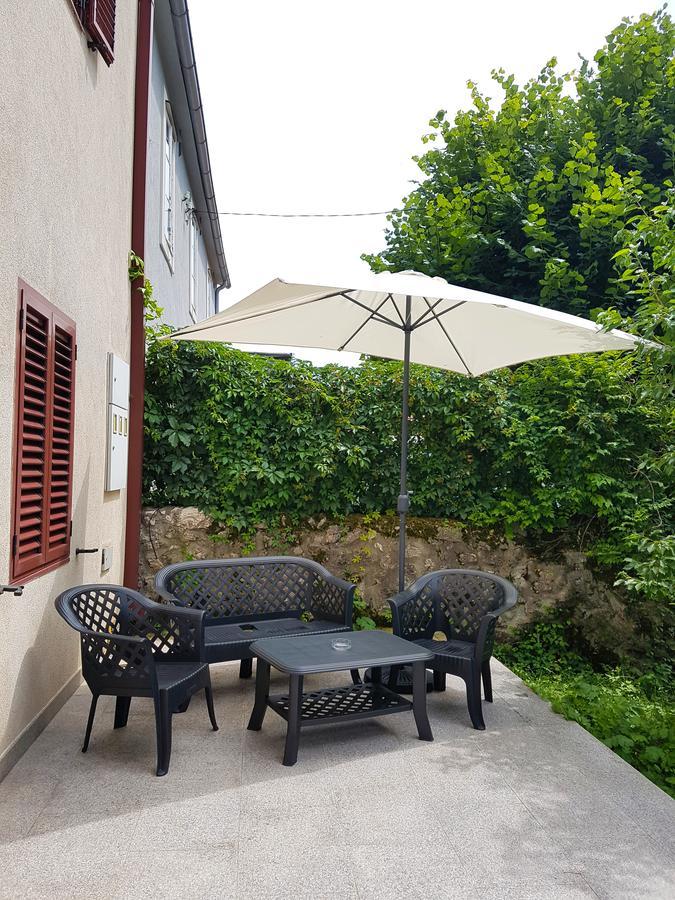 Apartman Popovic Cetinje Apartment Ngoại thất bức ảnh